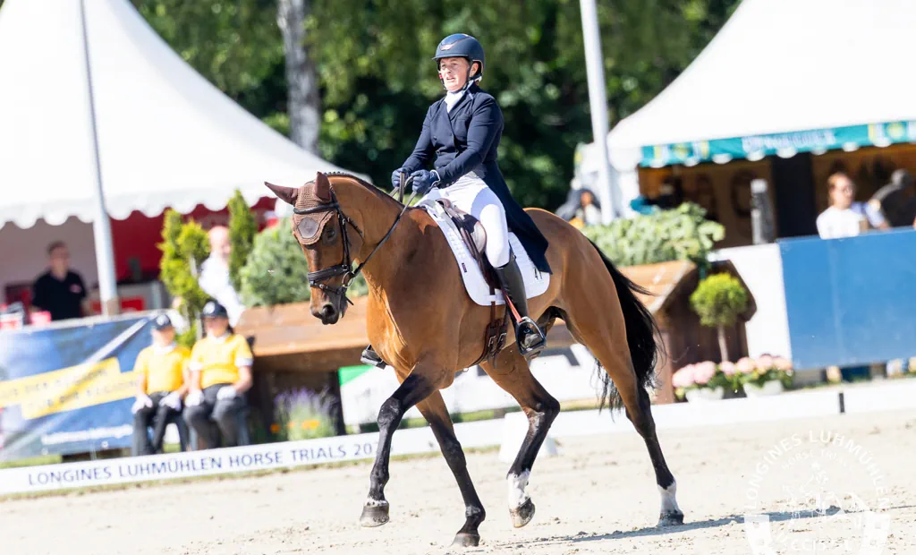 Longines CCI5*-L: Britisches Quartett in Führung