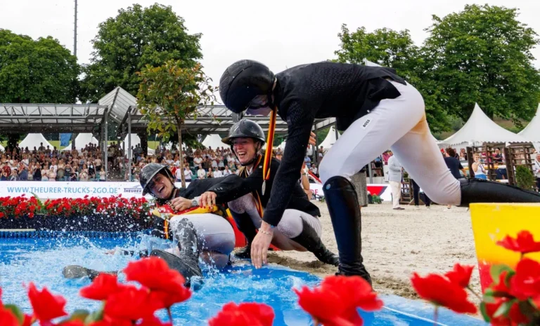 Finale um die Deutsche Meisterschaft der Springreiterinnen
