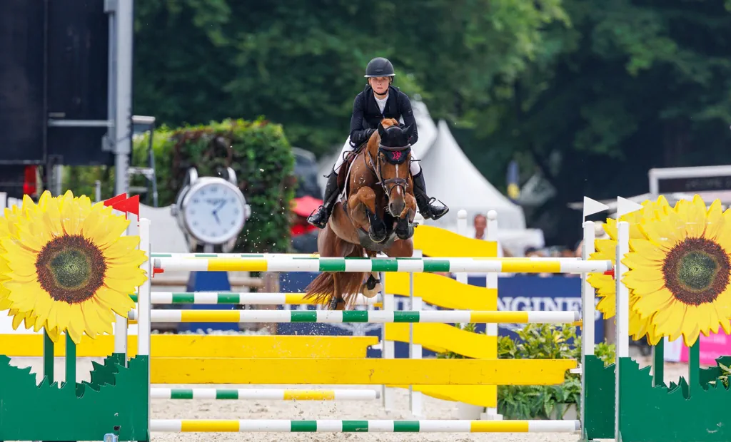 Was ein Teufelsritt: Sophie Hinners siegt im Dieter Graf Landsberg-Velen-Gedächtnispreis