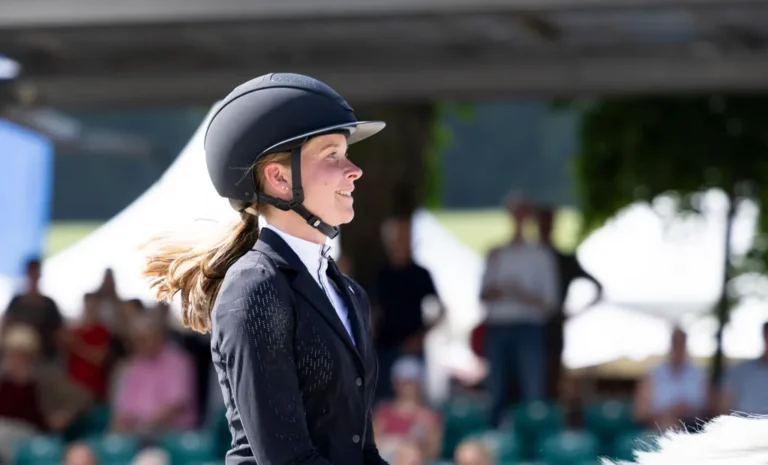 Sophie Hinners rast der Konkurrenz davon