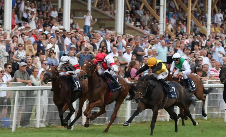 Lordano nach Wimpernschlag-Finale der Triumphator im Grossen Preis von Tattersalls