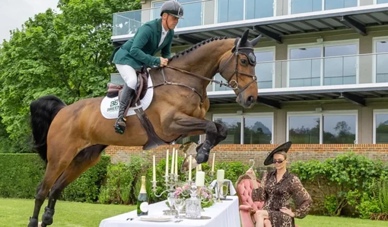 Erleben Sie Hickstead –  hautnah und mit Stil