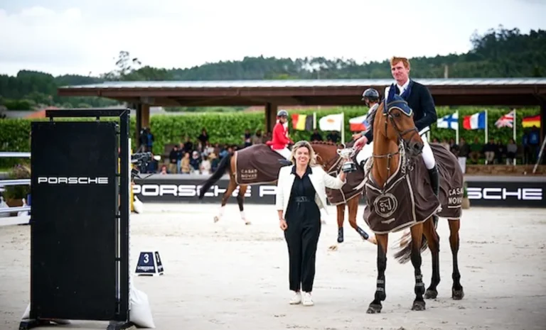 Der irische Reiter Daniel Coyle gewann den Porsche Grand Prix beim CSI3* A Coruña.