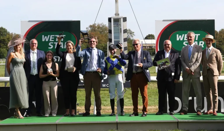 55.200 Besucher, beste Stimmung und Goliath der Star bei der Grossen Woche in Baden-Baden-Iffezheim